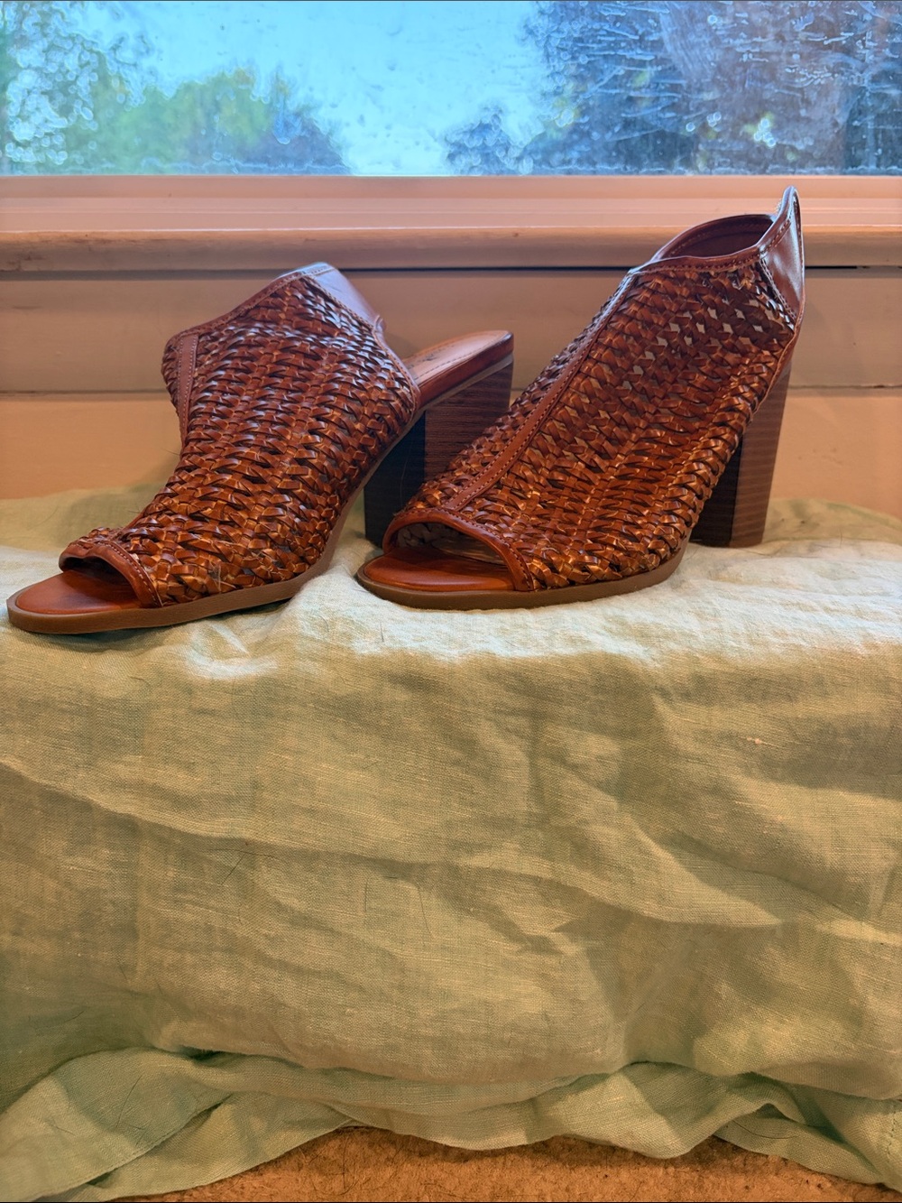 Indigo Woven Open-Toe Block Heel Sandals - Brown